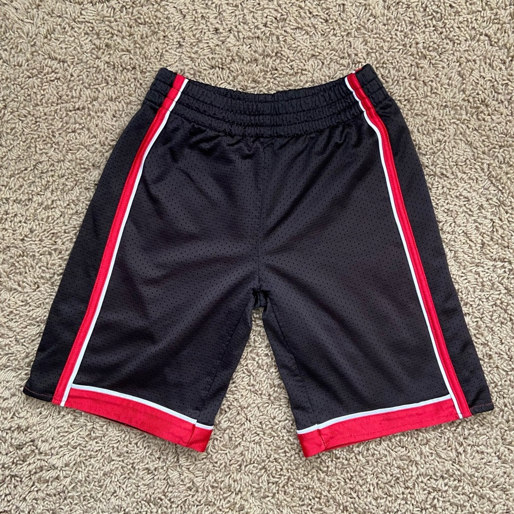🍁3 for $15🍁New Balance Athletic Shorts Size 5/6